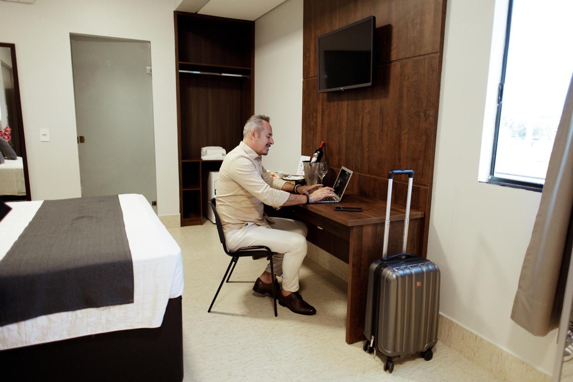 Roma Hotel By H Hoteis - Airport Brezilya Dış mekan fotoğraf